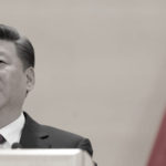 Xi Jinping Presidente de la República Popular de China habla en la Oficina de las Naciones Unidas en Ginebra. 18 de enero de 2017. Foto de la ONU / Jean-Marc Ferré vía Flickr utilizada en blanco y negro.