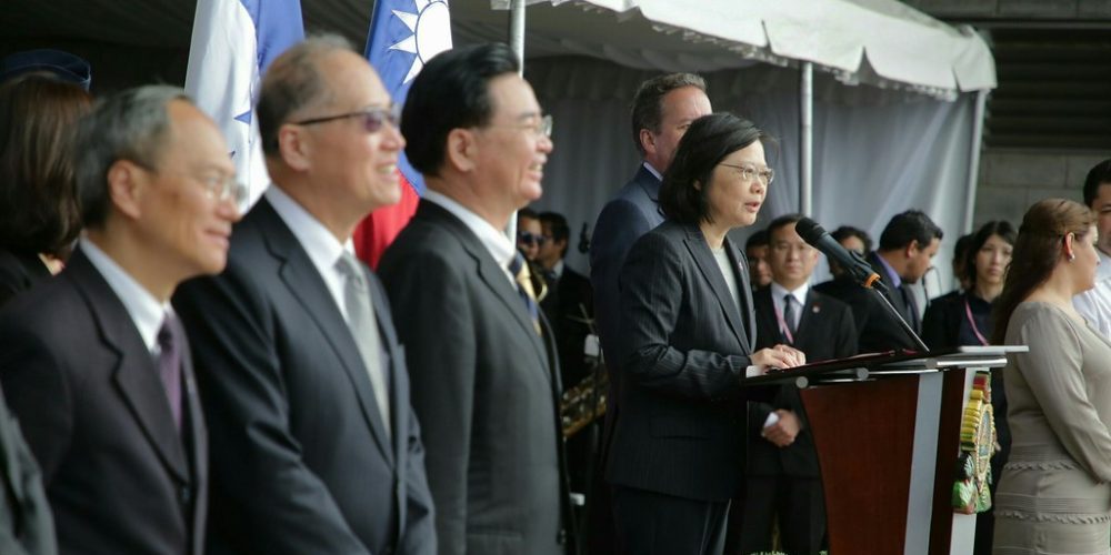 La presidenta de Taiwán, Tsai Ing-wen y su equipo. (Foto: VisualHunt/Autor: Oficina Presidencial de Taiwán)