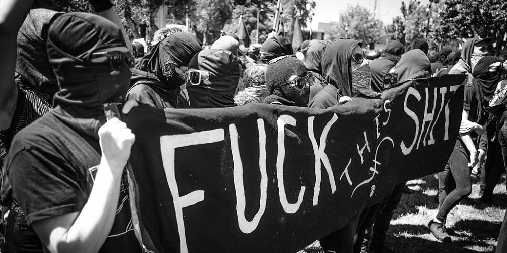 Protesta Antifa en Berkeley en 2017. Foto: Roger Jones. CC 2.0